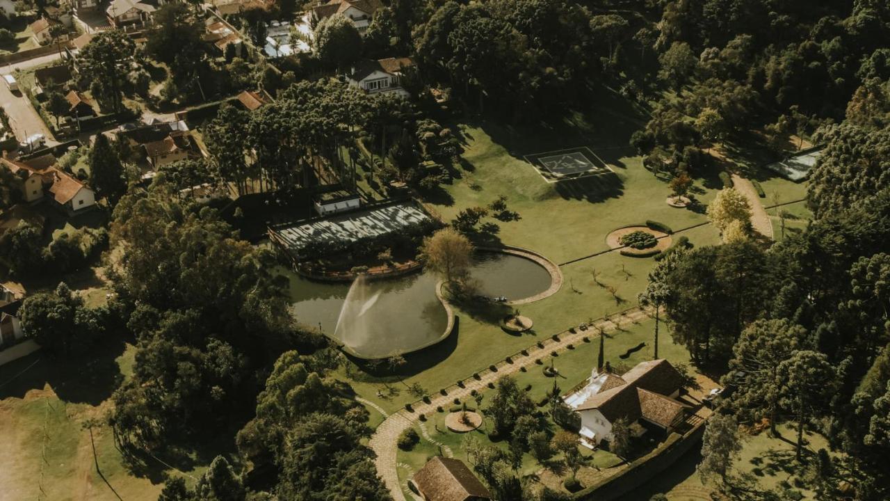 Roots Resort มงชิแวร์จิ ภายนอก รูปภาพ