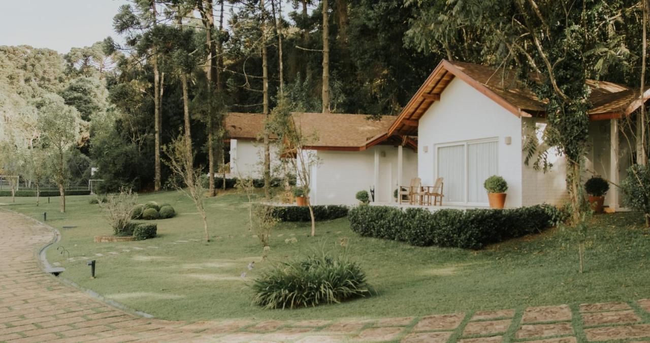 Roots Resort มงชิแวร์จิ ภายนอก รูปภาพ